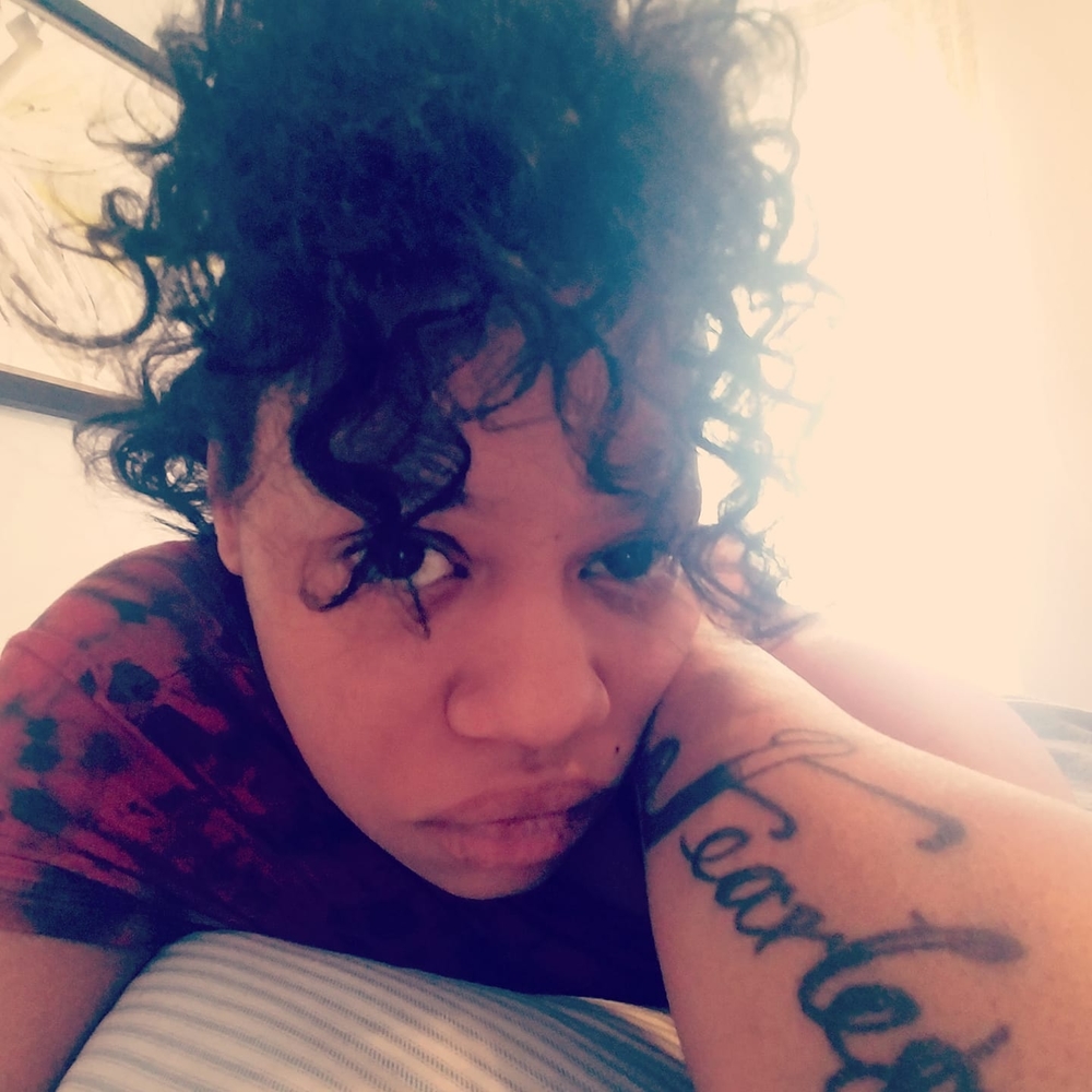 Meet your Posher, Liz